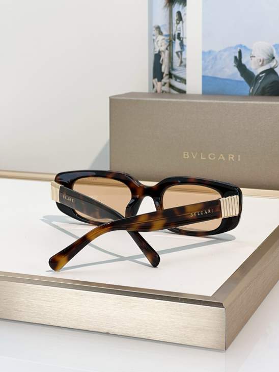 Picture of Bvlgari Sunglasses _SKUfw80880069fw